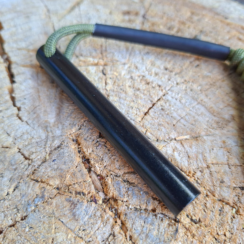 Stort ildstål med håndknyttet Fire & Fish cord. - Billede 3